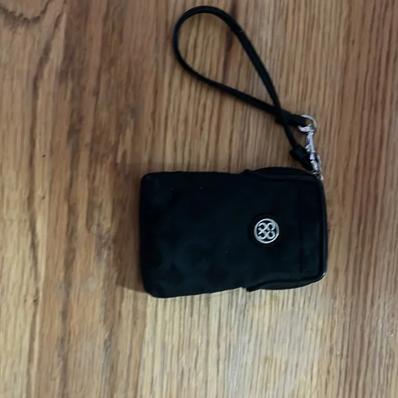 Coach wristlet - Picture 2 of 2